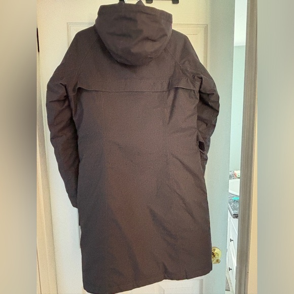 Women’s Columbia Omni-Tech Parka - Picture 2 of 5